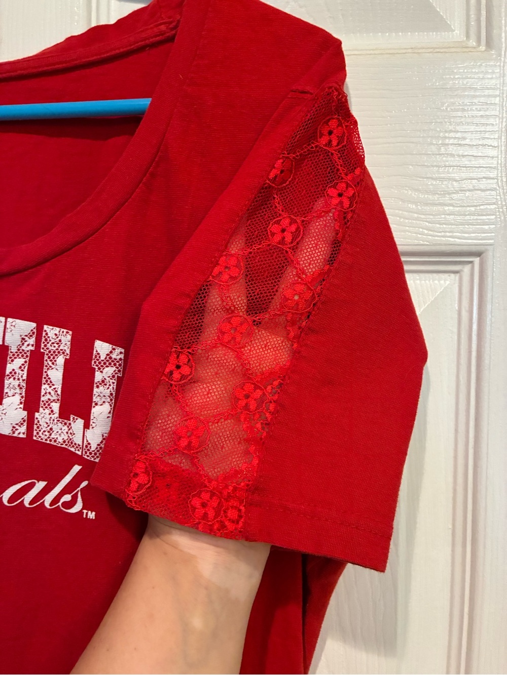 Louisville Cardinals Red Women's Tee with Lace Sleeves - Picture 5 of 8